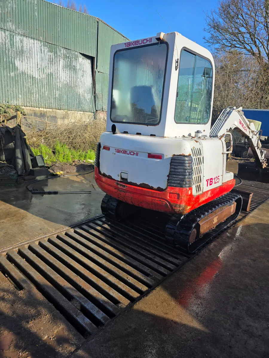 Takeuchi  tb125 - Image 1