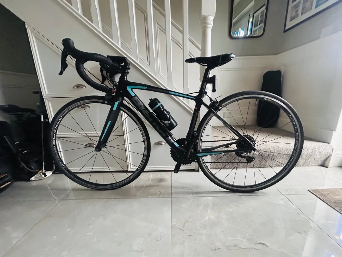Bianchi Carbon Road bike - Image 2