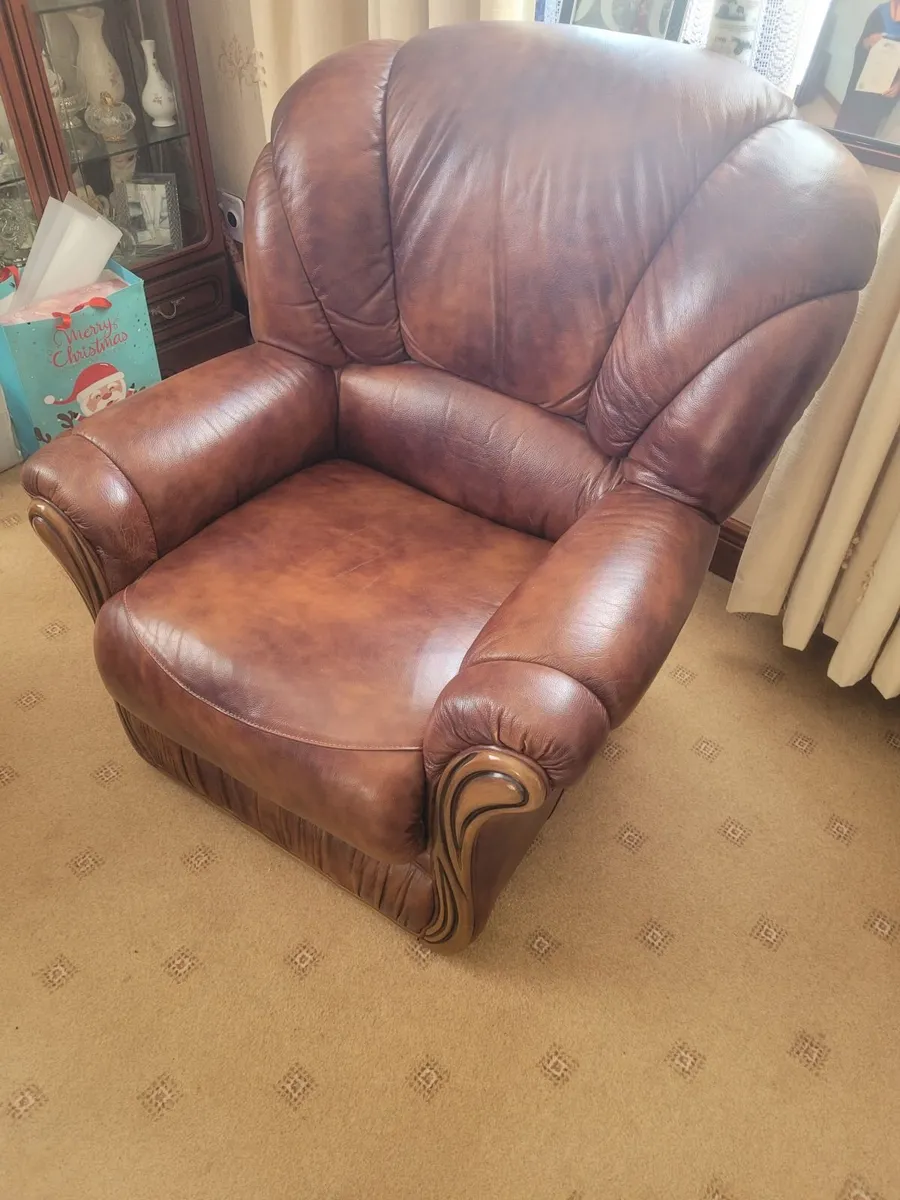 Leather couch and chairs - Image 1