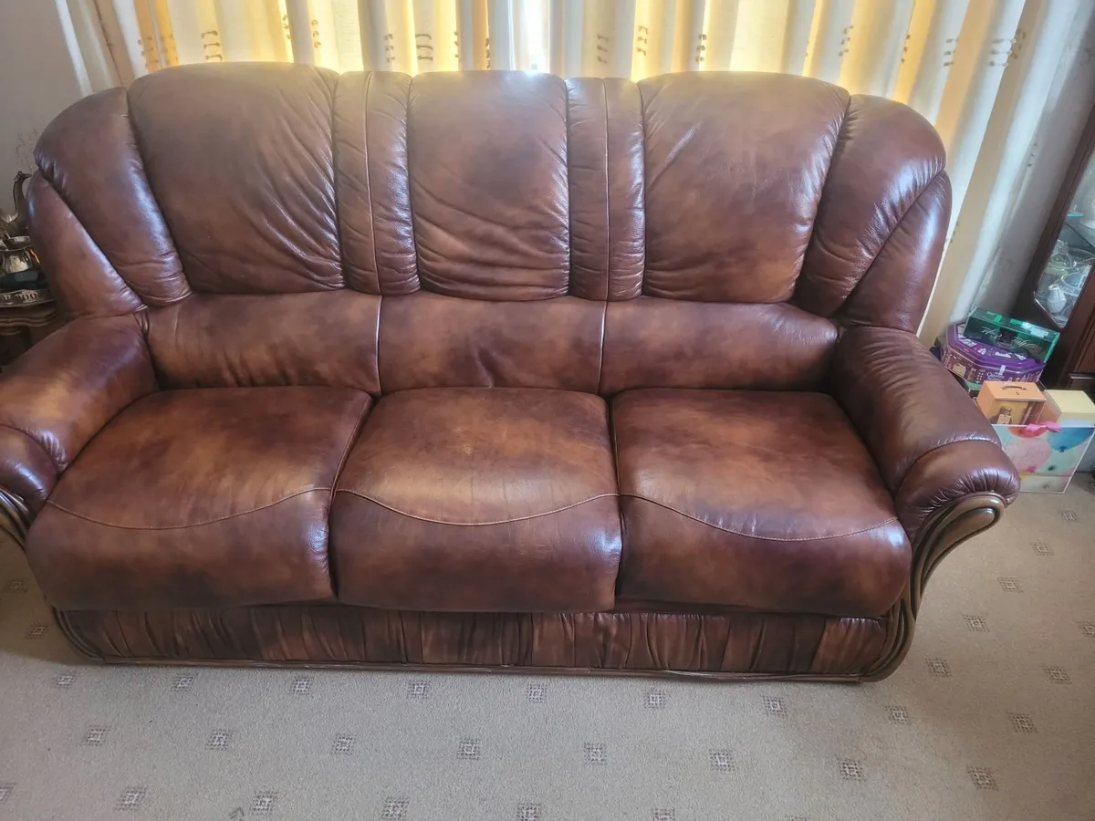 Leather couch and chairs - Image 4