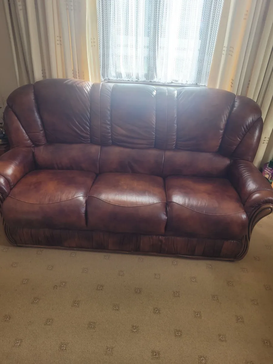 Leather couch and chairs - Image 3