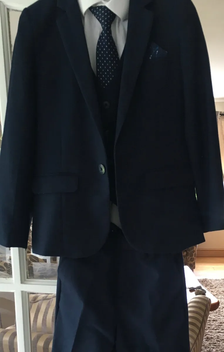 Communion suit - Image 1