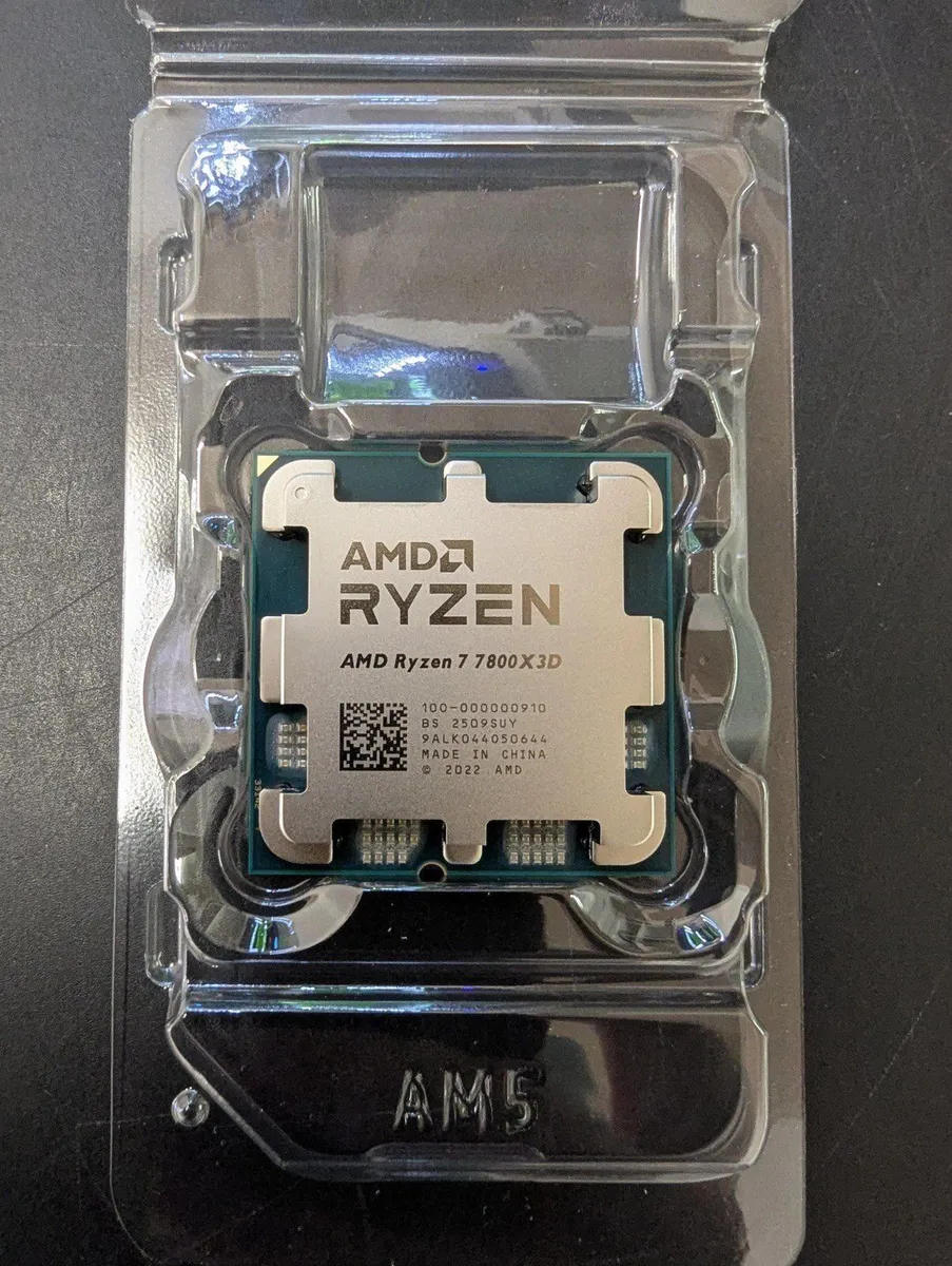 AMD Ryzen 7 7800X3D 8 core 4.2GHz AM5 CPU - Image 2