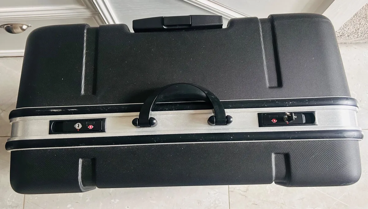 B&W hardcase for Brompton folding bike - Image 3