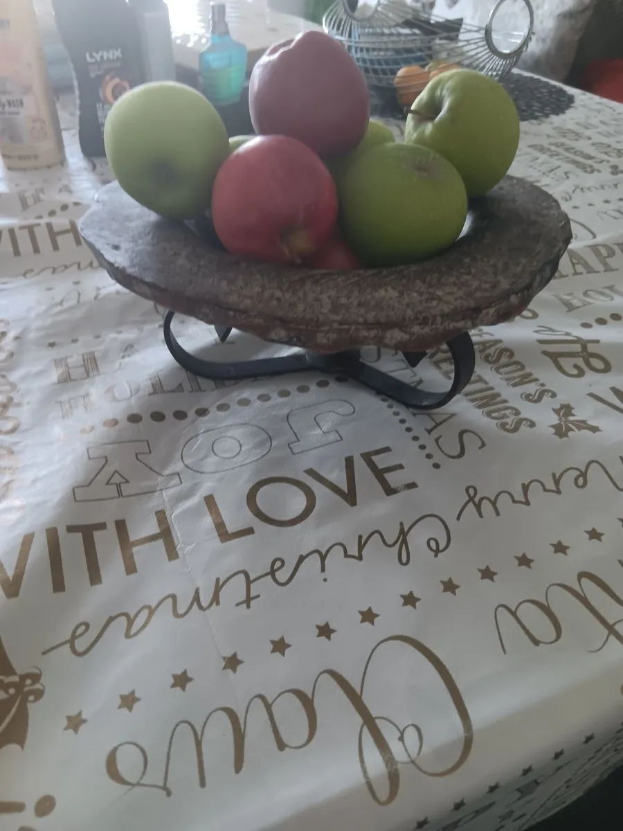 Stone bowl - Image 3