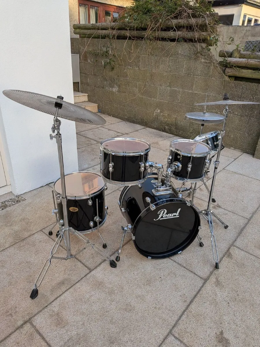 Pearl Target Drum kit - Image 1