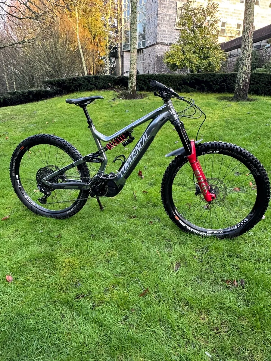 Electric Commencal meta - Image 1