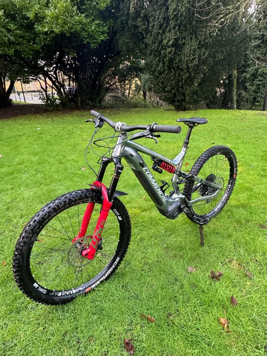 Electric Commencal meta - Image 2