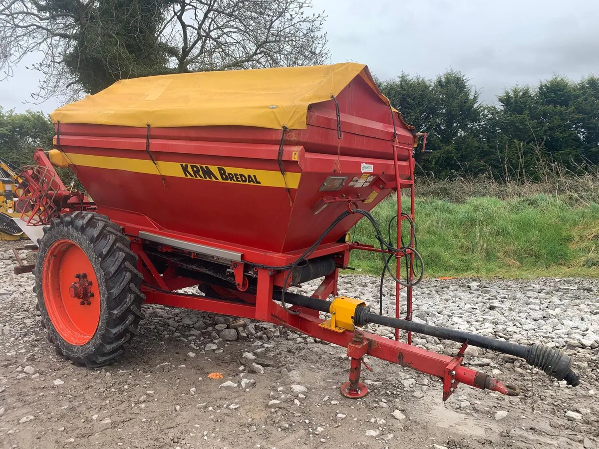 BREDAL K45 LIME / FERTILISER SPREADER (2008) - Image 2