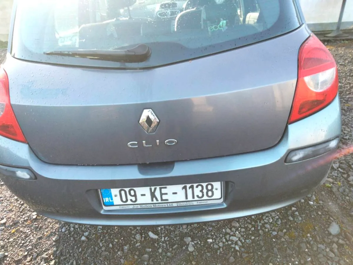 09 Renault Clio - Image 4