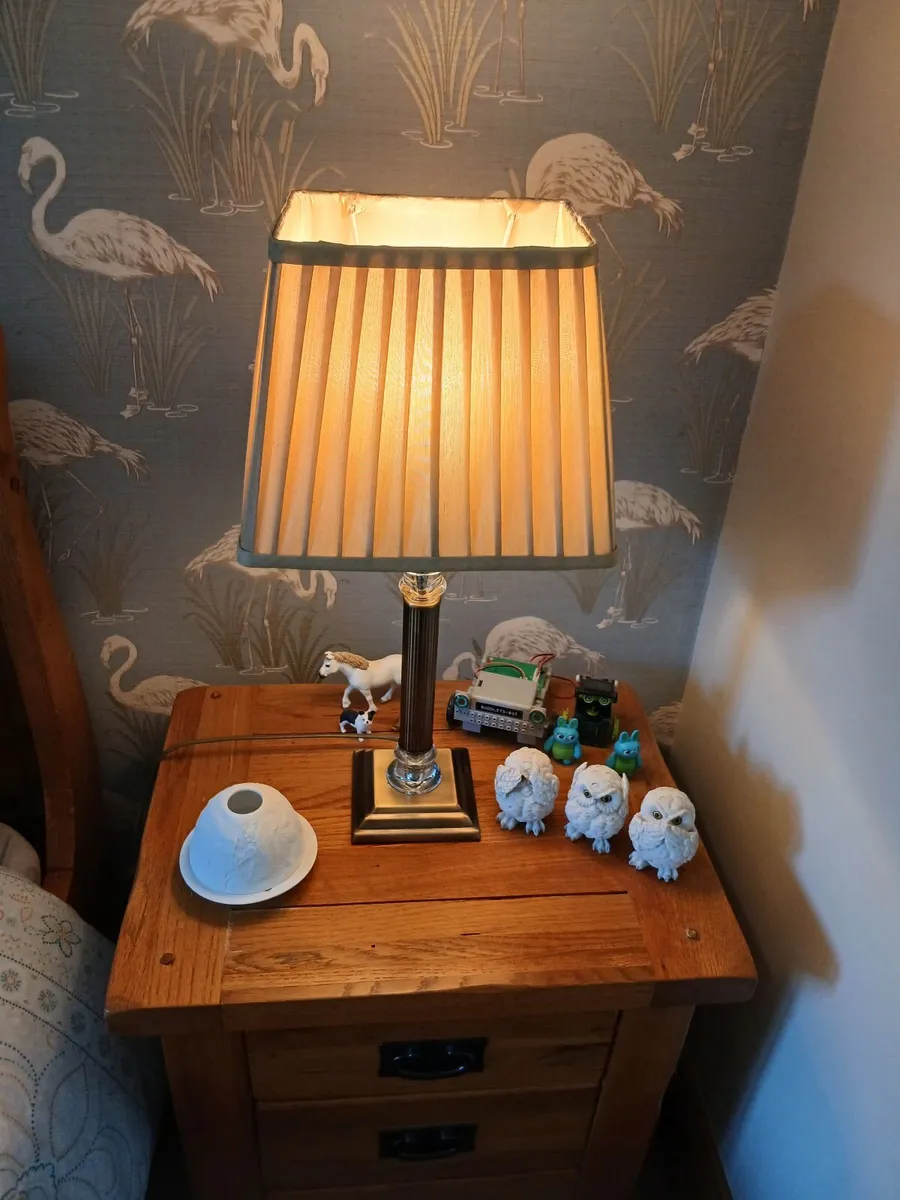 Table lamps matching pair - Image 1