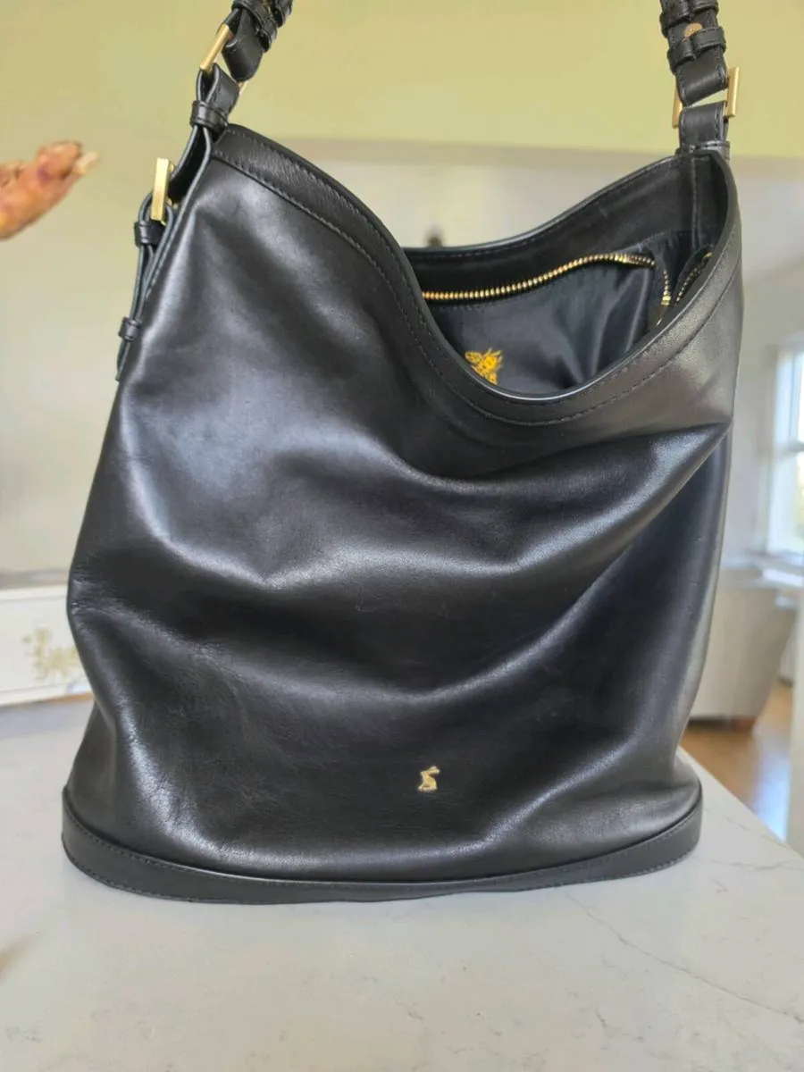 JOULES ladies bucket style bag, 100% leather - Image 1