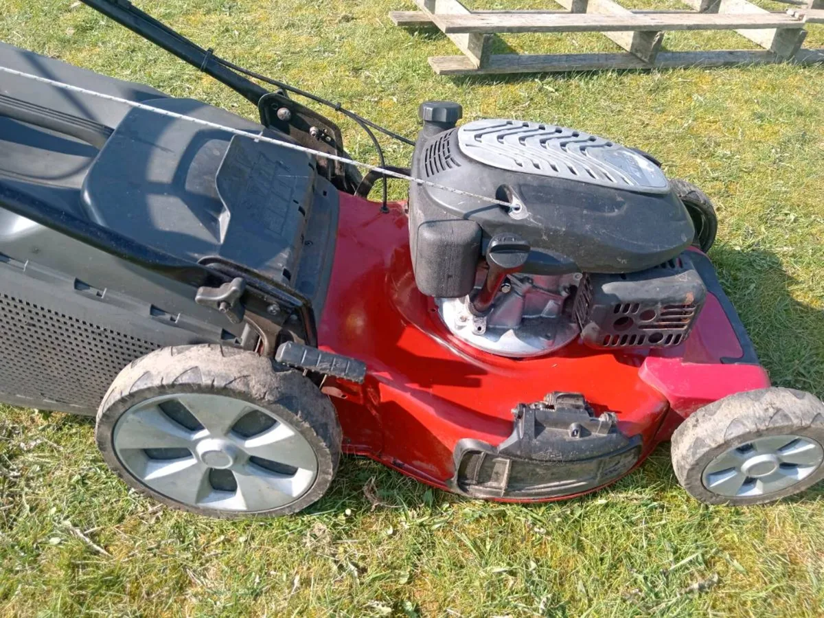 Lawnmowers - Image 2