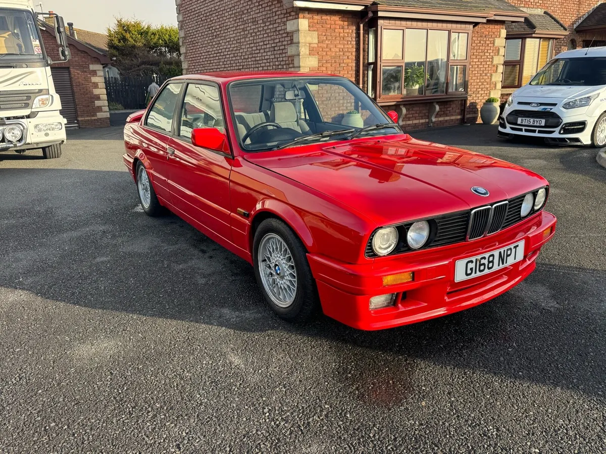 1990 BMW 325i - Image 3