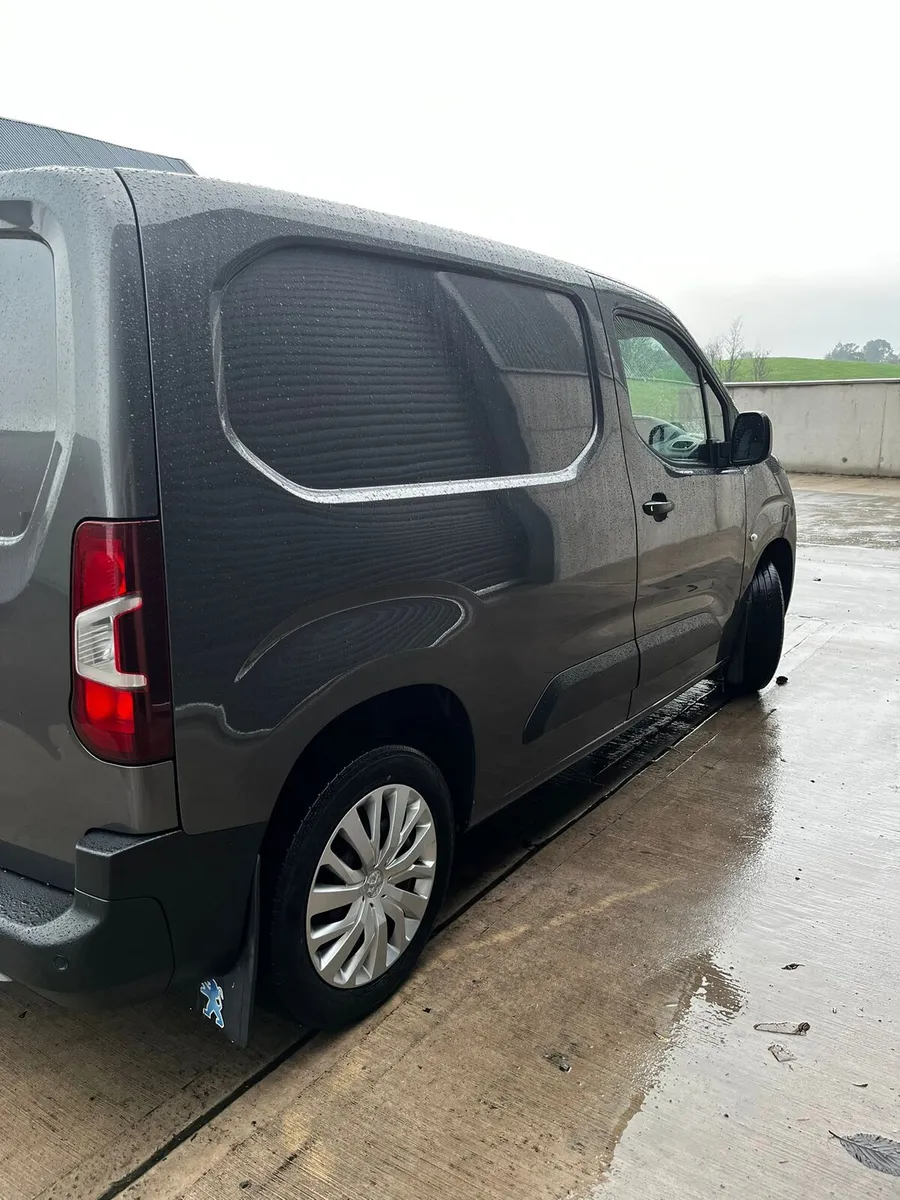 Peugeot partner professional 100bhp - Image 3
