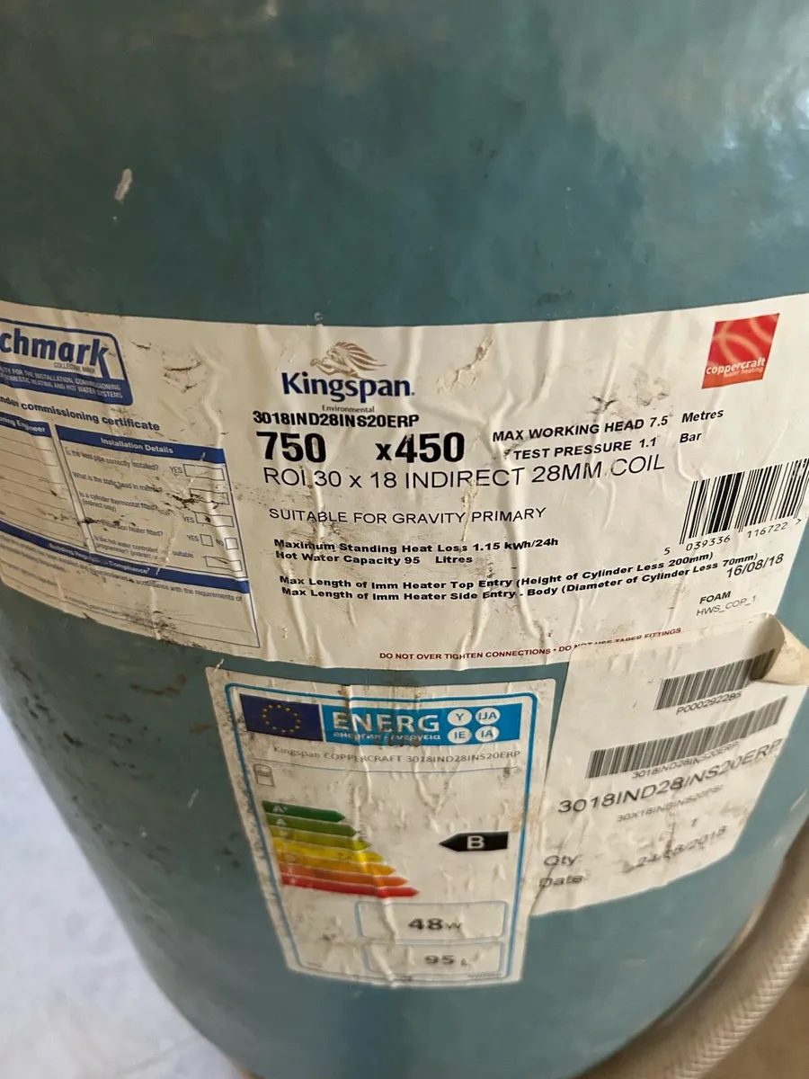 Hot water tank (95 litre capacity) - Image 2