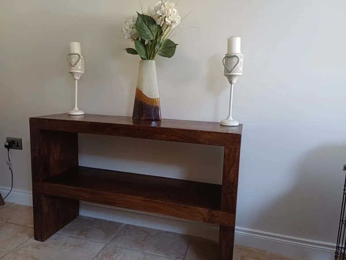 side table and nest of tables - Image 2