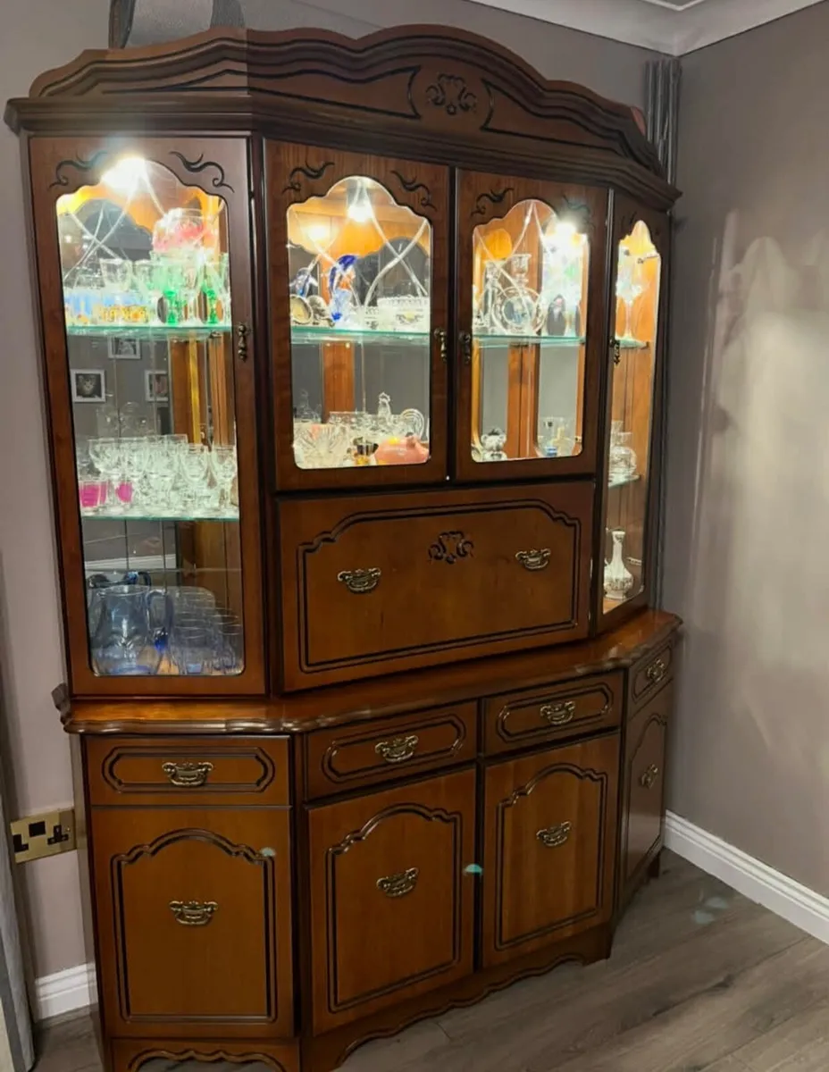 Mahogany cabinets - Image 2