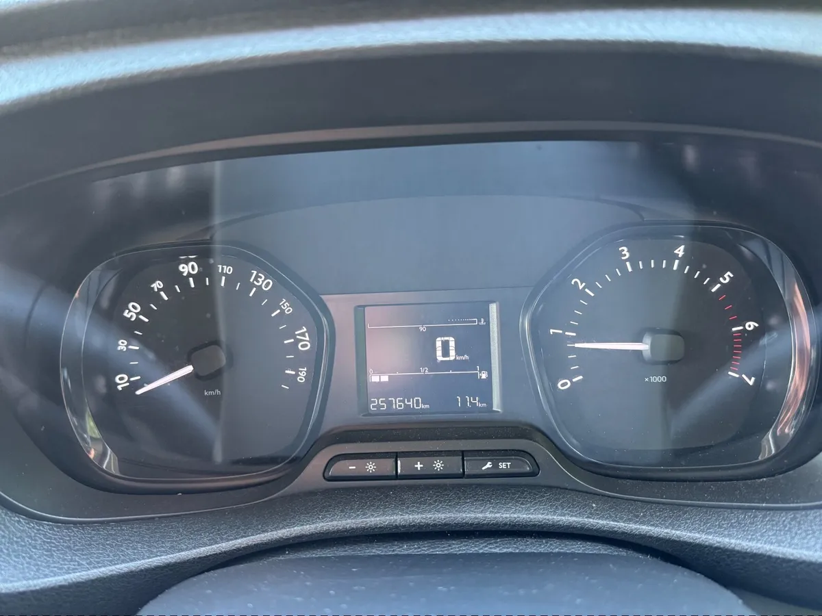 Toyota Proace 2019 ! read the description!!! - Image 4