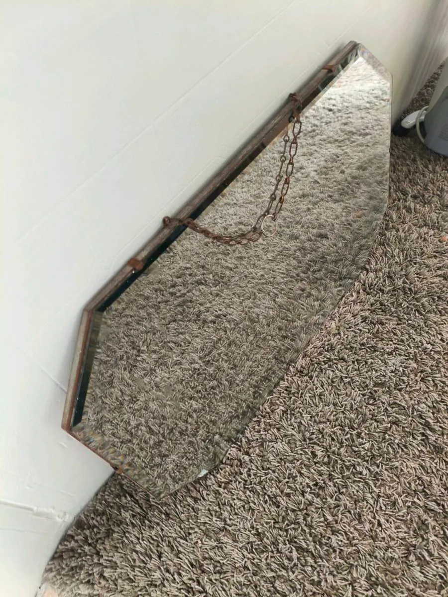 Beautiful antique effect mirror,beveled edging - Image 2