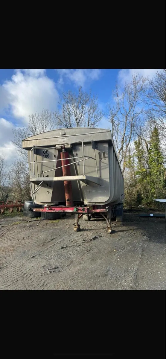 SDC Tipping Ram Wanted - Image 2