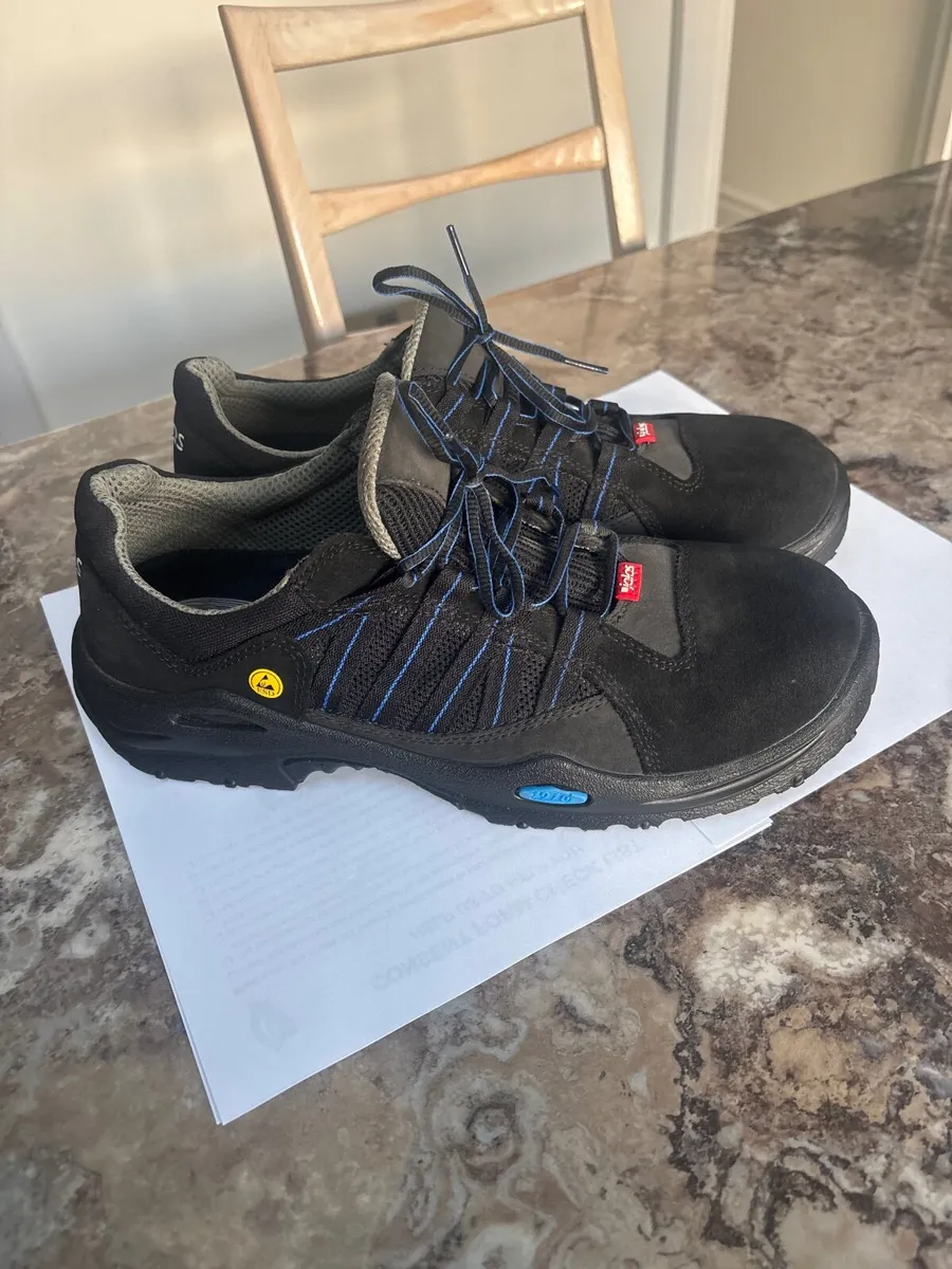 Working boots - Image 1