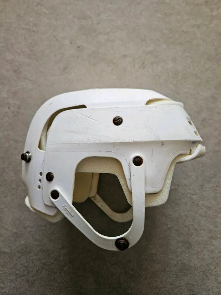 Cooper helmet - Image 1