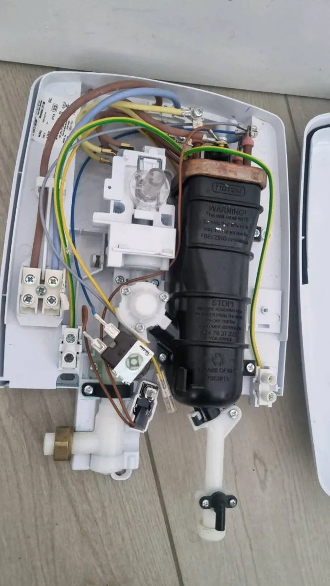 Triton T80z Electric Shower Parts - Image 3