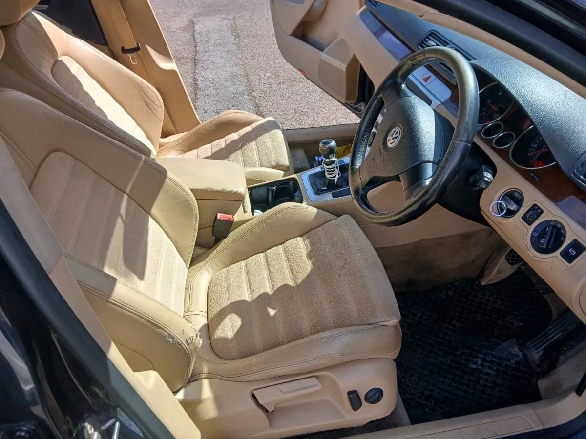 Vw passat 1.9 tdi Parts R repair - Image 2