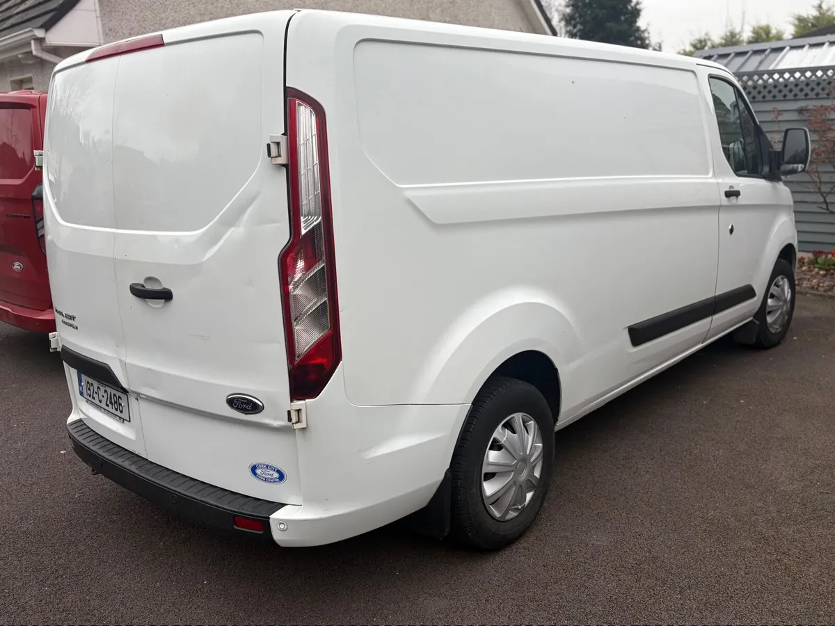 Ford Transit Custom 2019 - Image 3