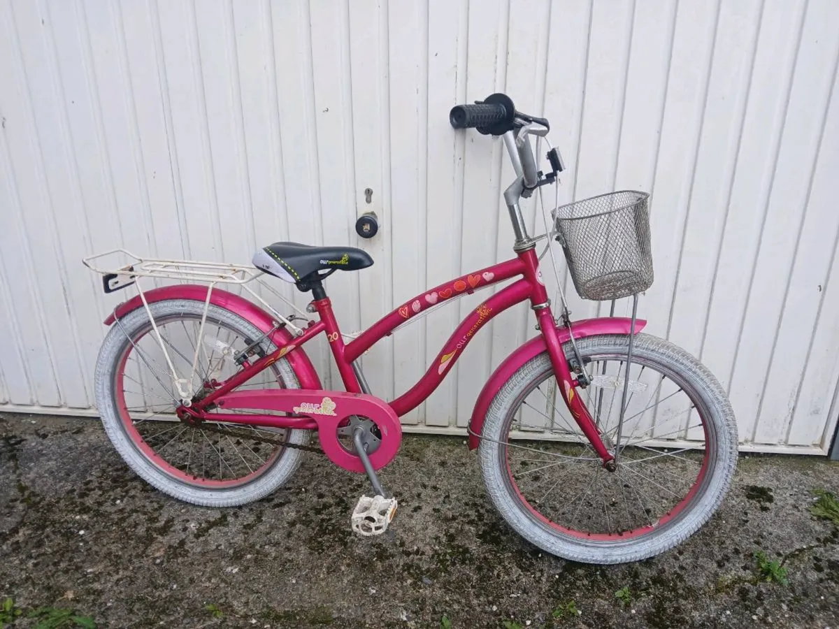 Girls 20 inch bikes - Image 4