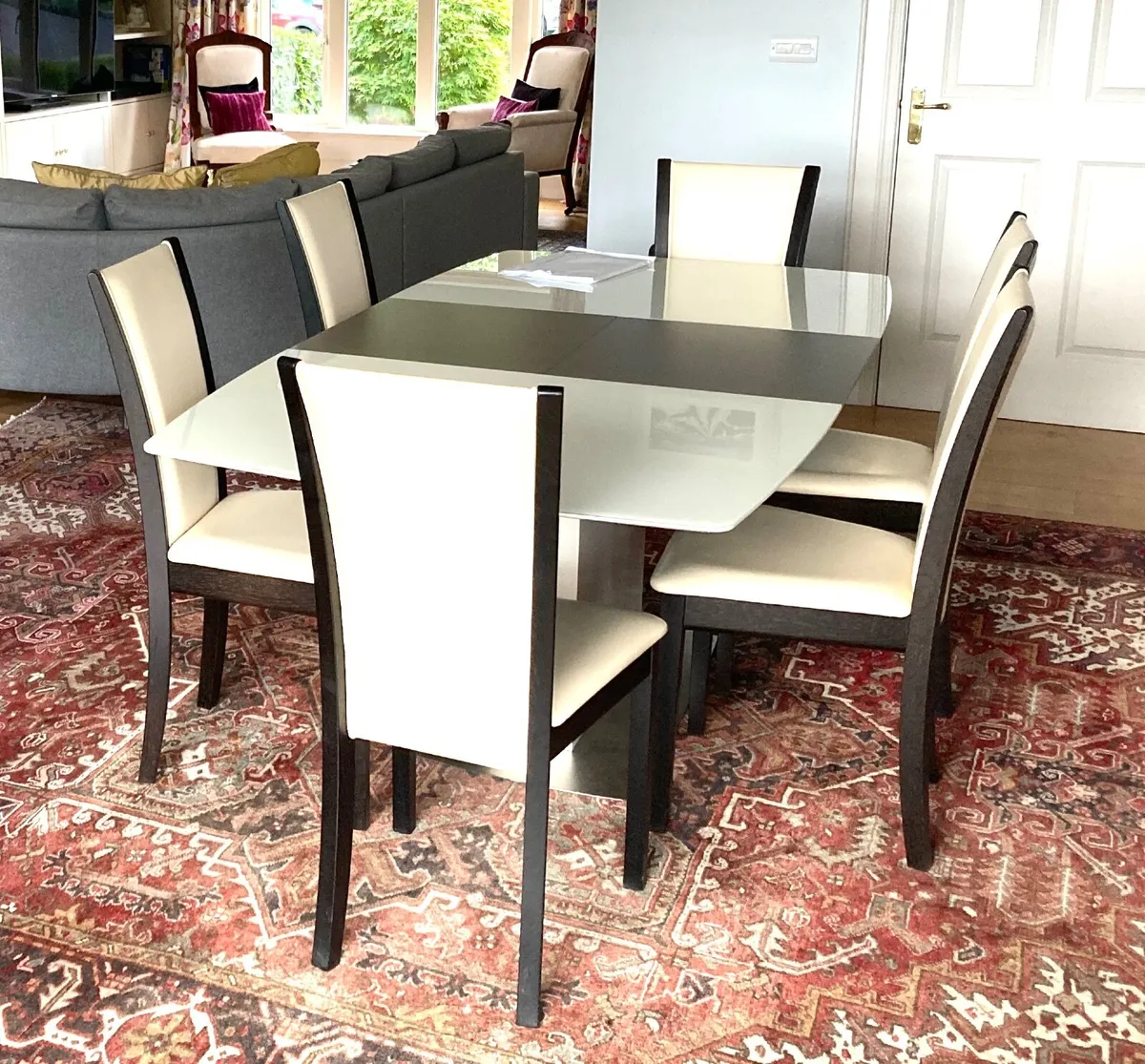 Dining room table - Image 3