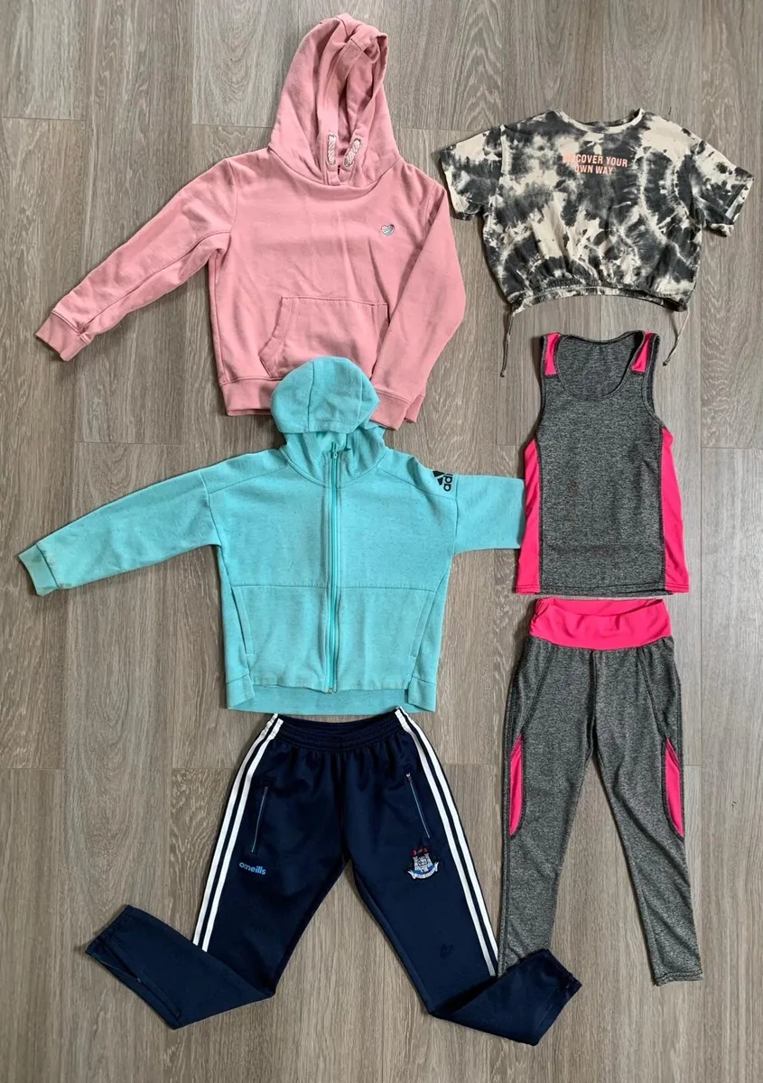 Girls Clothes Bundle: 9-10yrs - Image 2