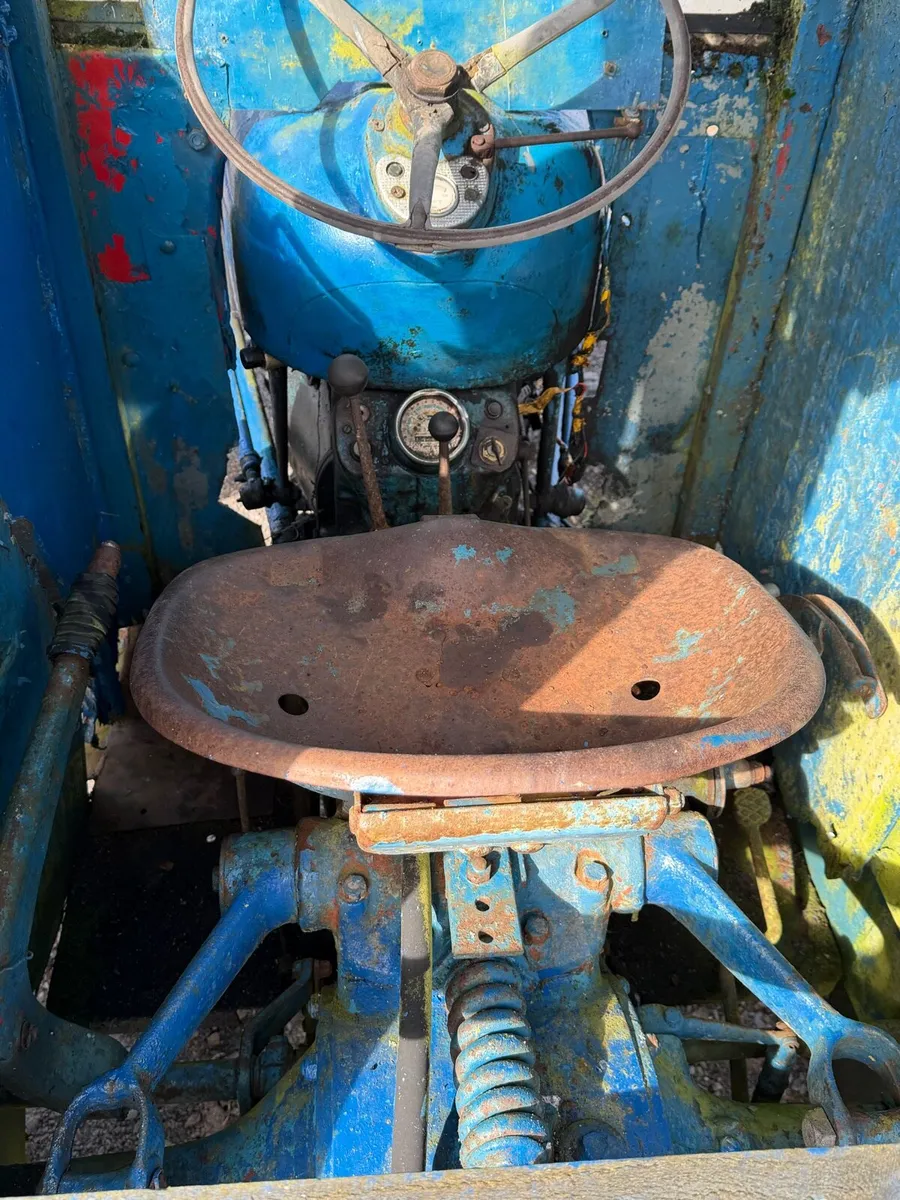 Fordson dexta - Image 4