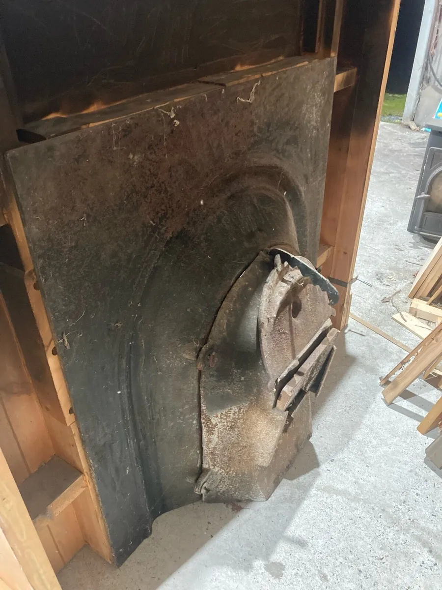 Fire place and surround - Image 2