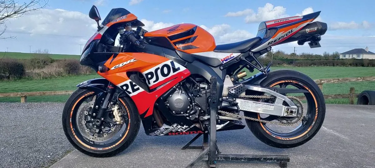 2007 Honda CBR 1000 RR Fireblade - Image 4