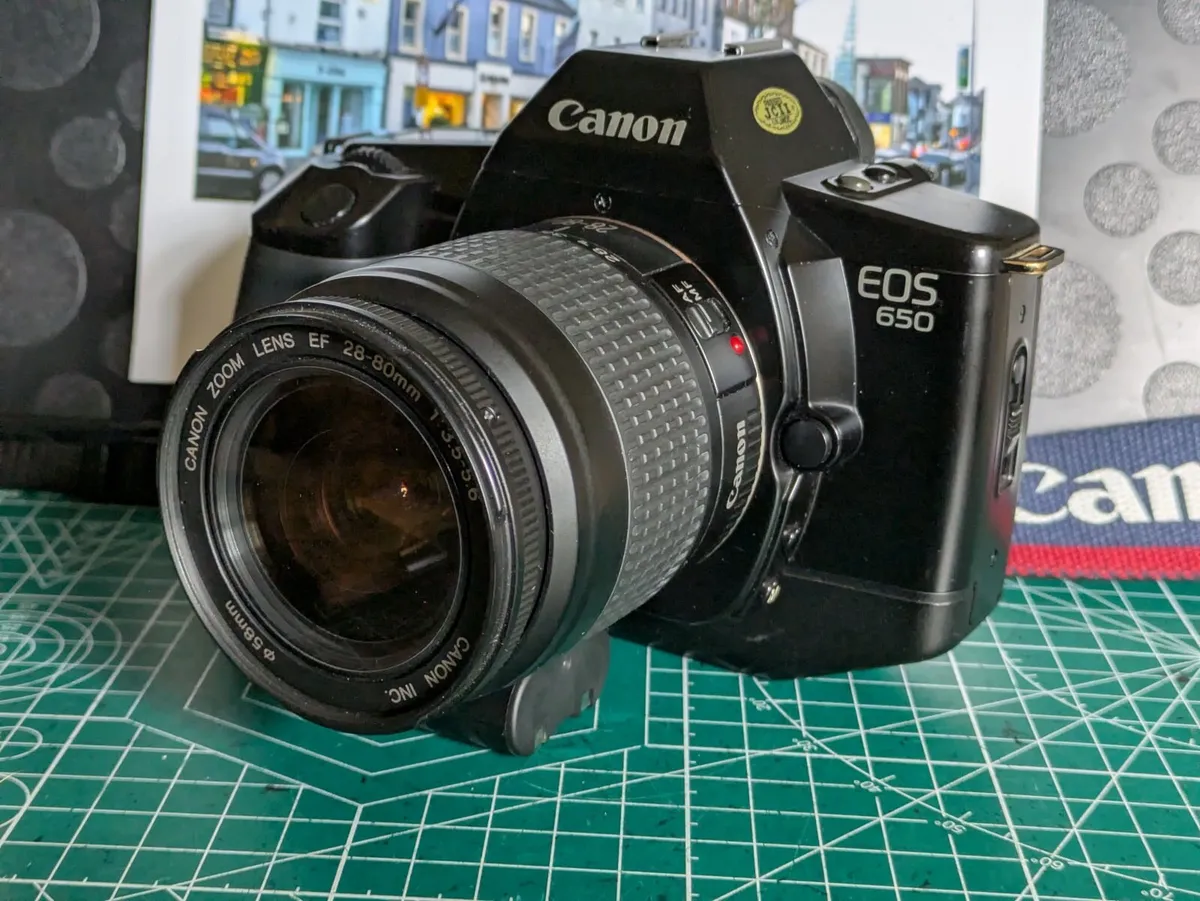 Canon EOS 650 🎞️+ 28-80 zoom lens - Image 3
