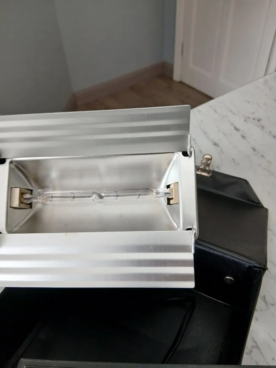 Vintage Super Flash light - Image 1