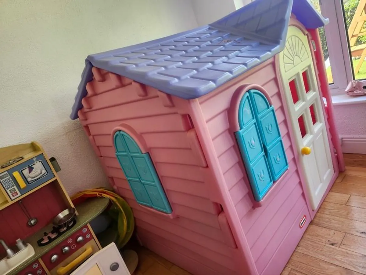 Little Tikes Country Cottage Playhouse - Pink - Image 2