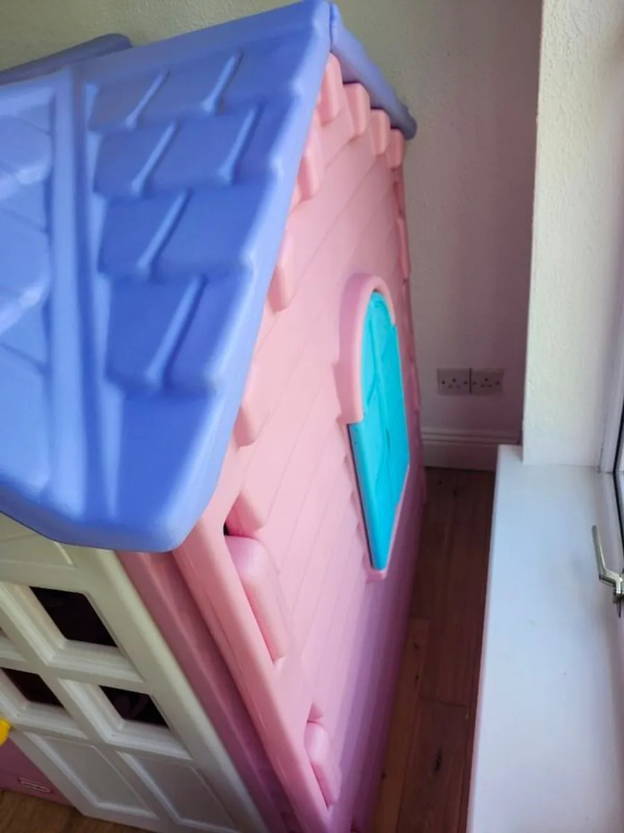 Little Tikes Country Cottage Playhouse - Pink - Image 3