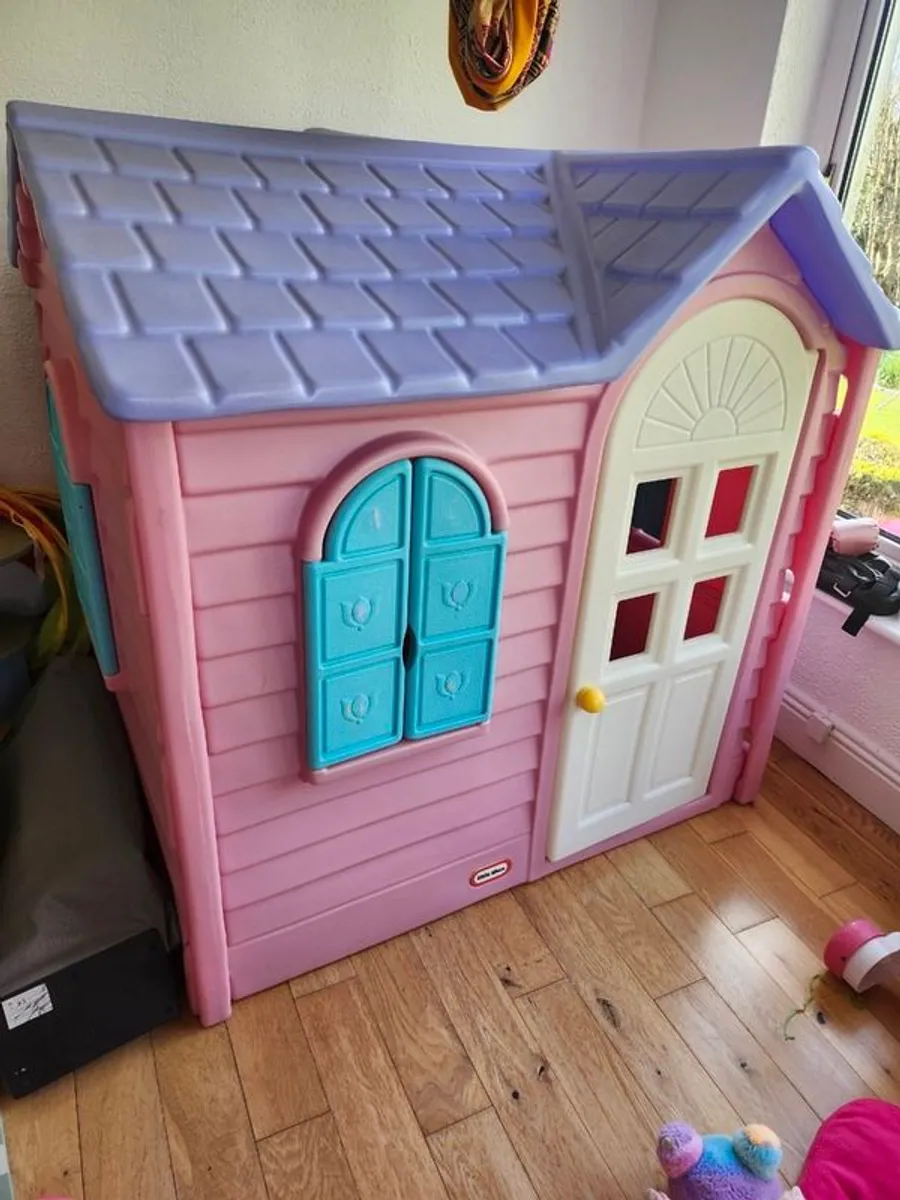 Little Tikes Country Cottage Playhouse - Pink - Image 4