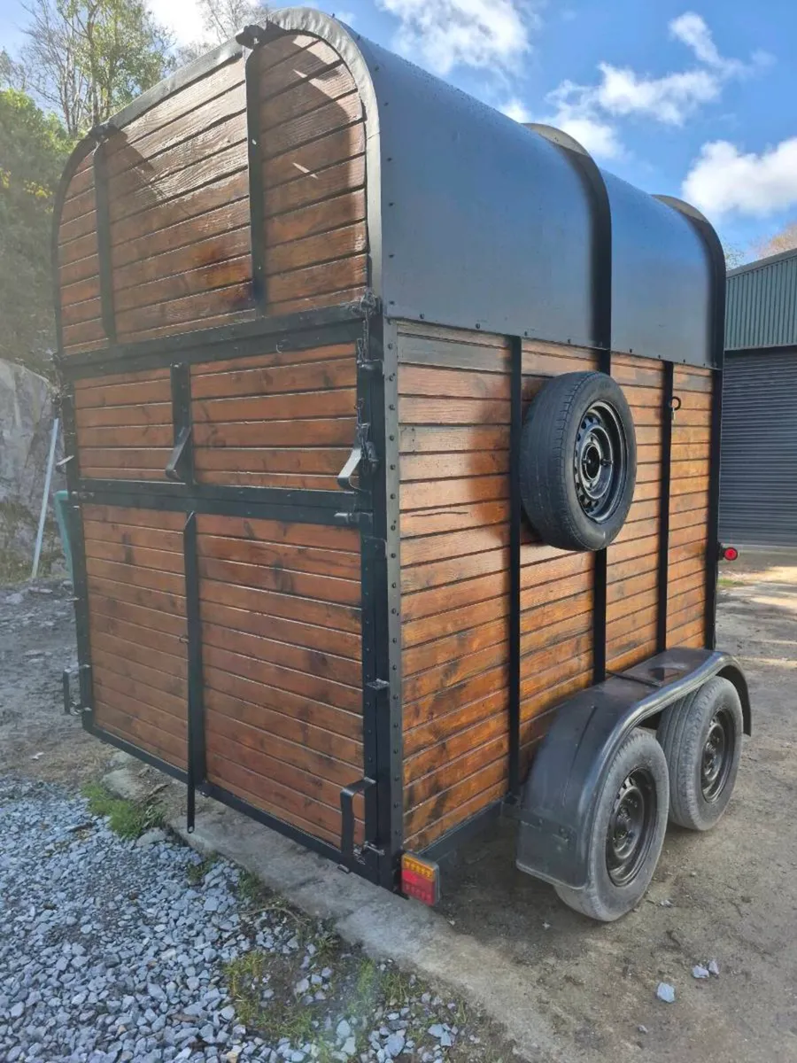 Turnkey Coffee Trailer Self-Sufficient Business - Image 2