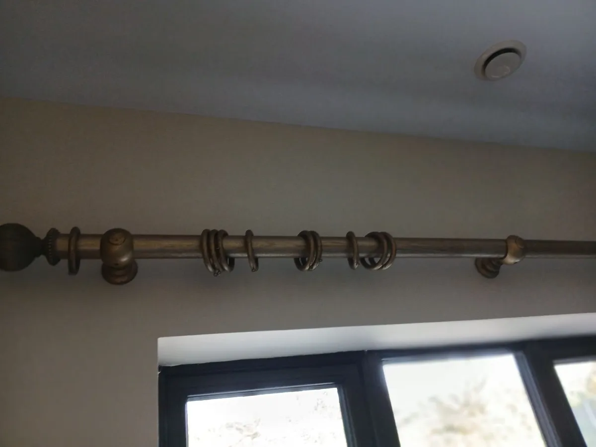 8ft Curtain pole fabulous - Image 2