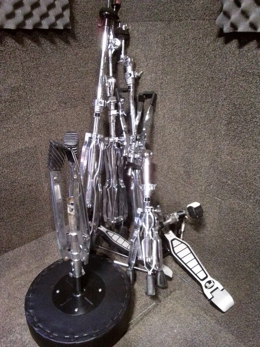 Drum hardware - Image 1