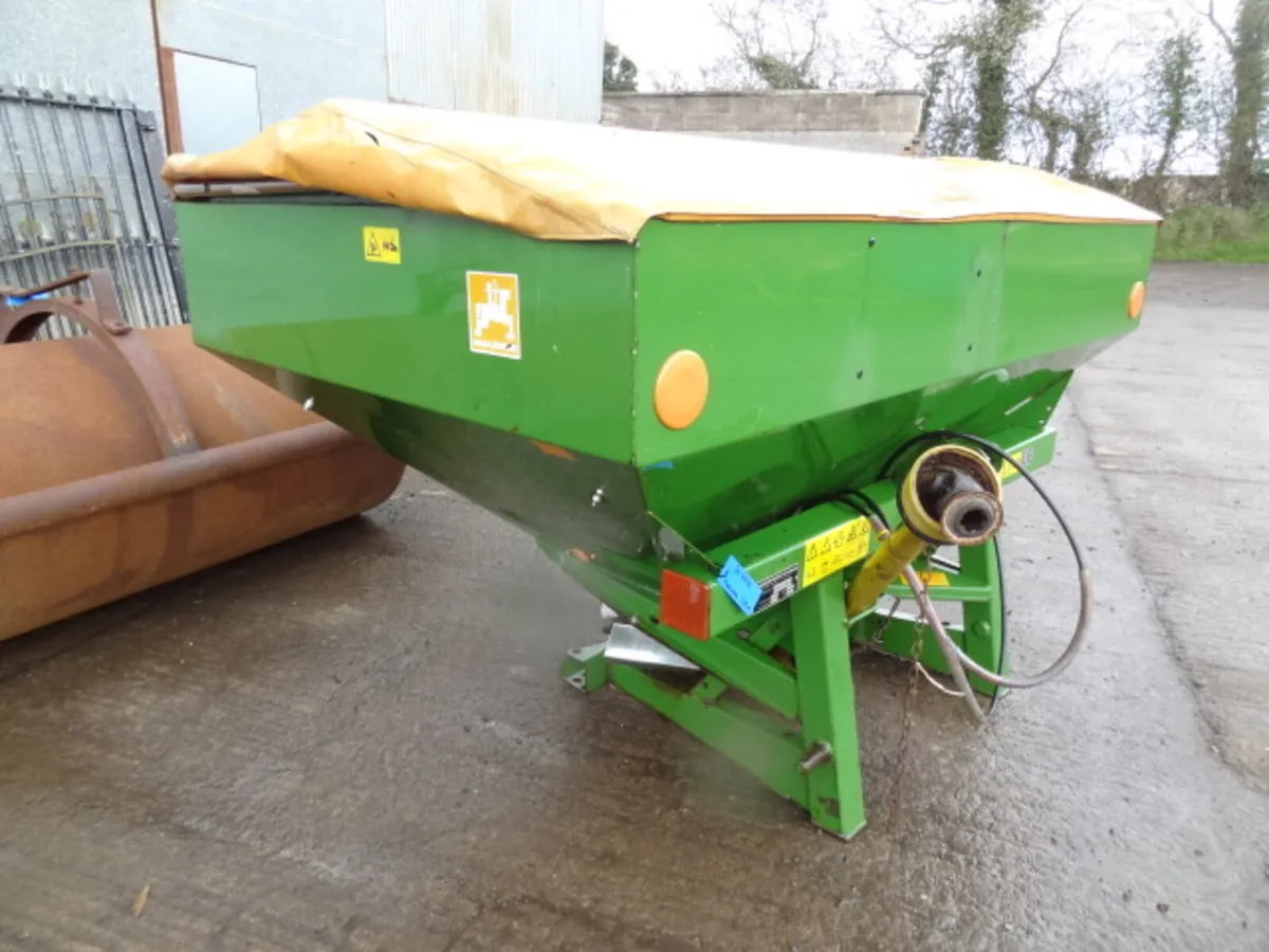 Amazone ZA-X 1402 Fertiliser Spreader - Image 1