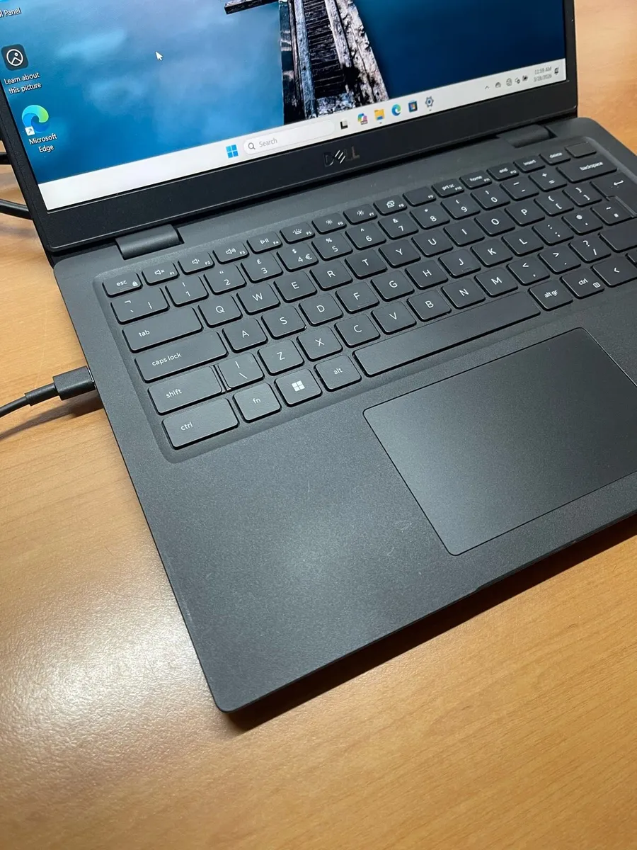 Dell i5 pro 11 Gen 16/256 Windows 11 pro - Image 3