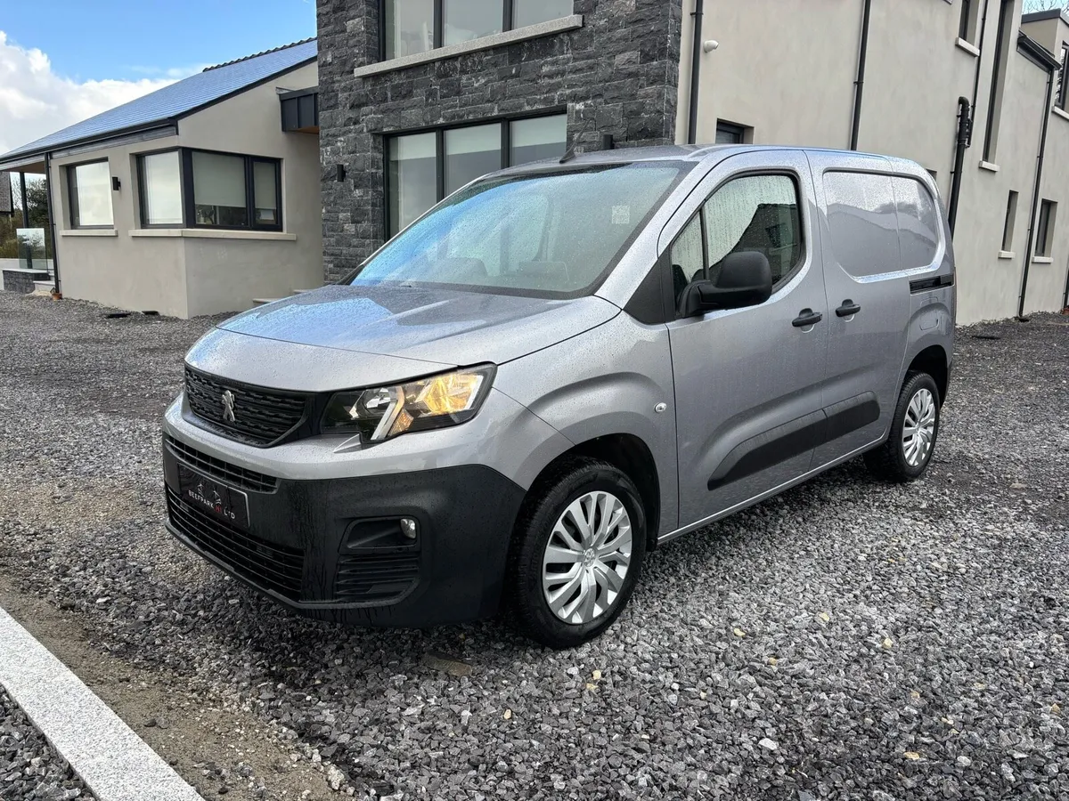 🤝 Now Reserved 🤝 - Image 3