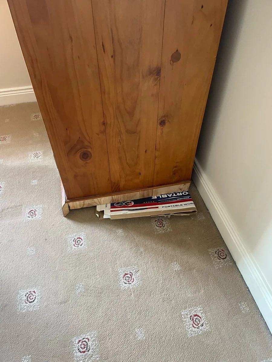 Bedroom furniture suite - Image 4