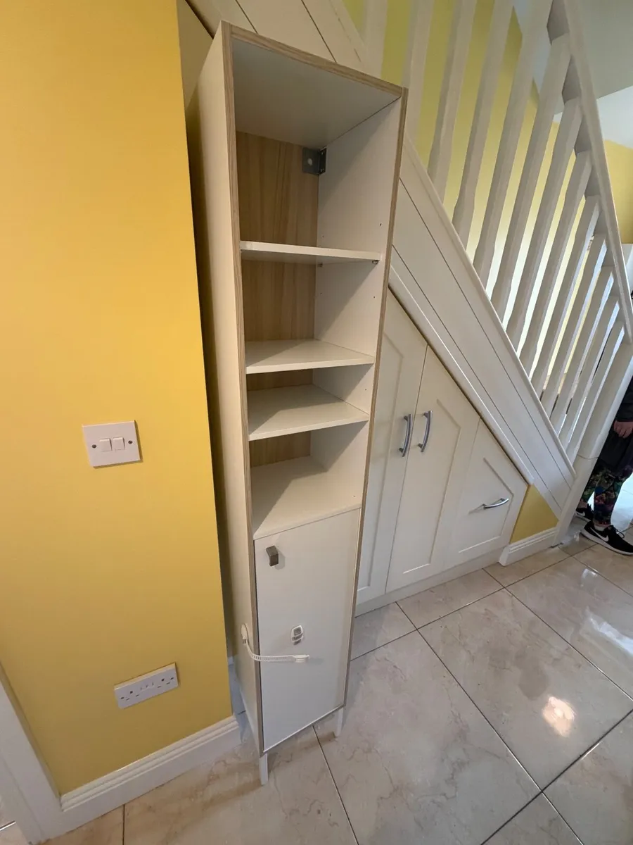 Bathroom storage cabinet - Image 1