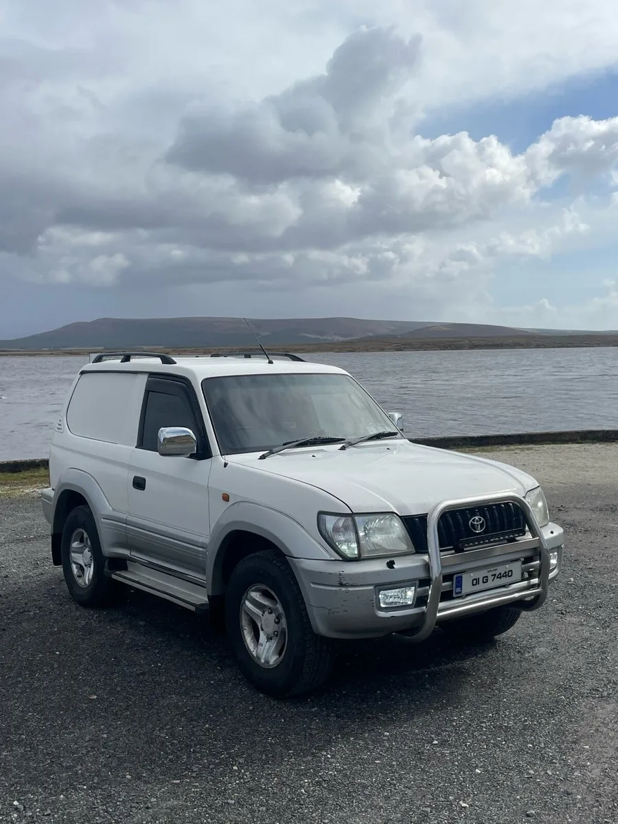 2001 Landcruiser - Image 1